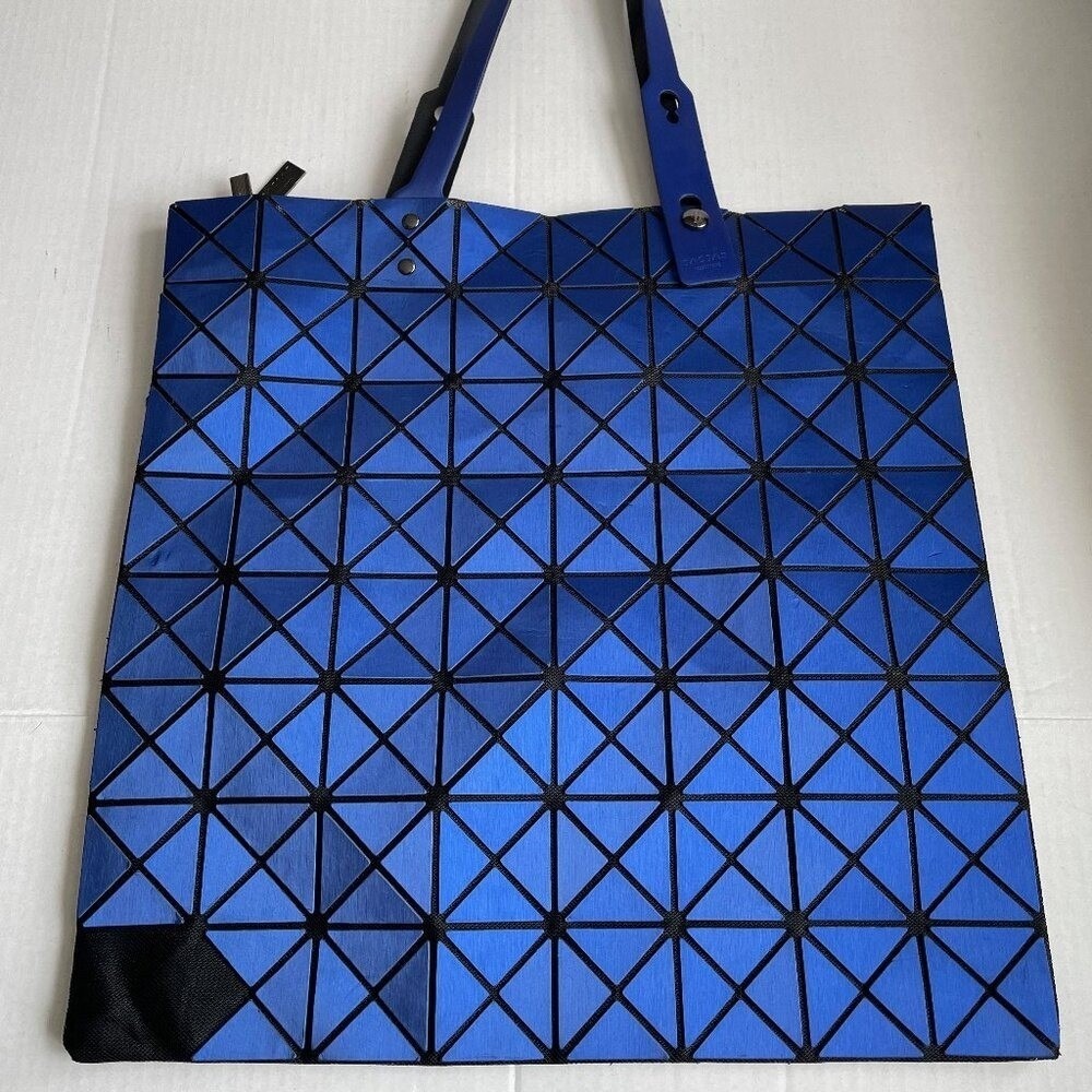 Prism Tote Bao Bao Issey Miyake Blue with FLAWS